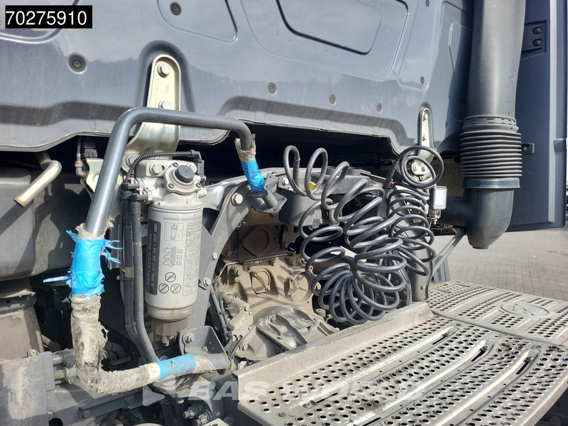 Mercedes-Benz Actros 1851 4X2 BigSpace 2x Tanks - Тягач: фото 5 Mercedes-Benz Actros 1851 4X2 BigSpace 2x Tanks - Тягач: фото 5