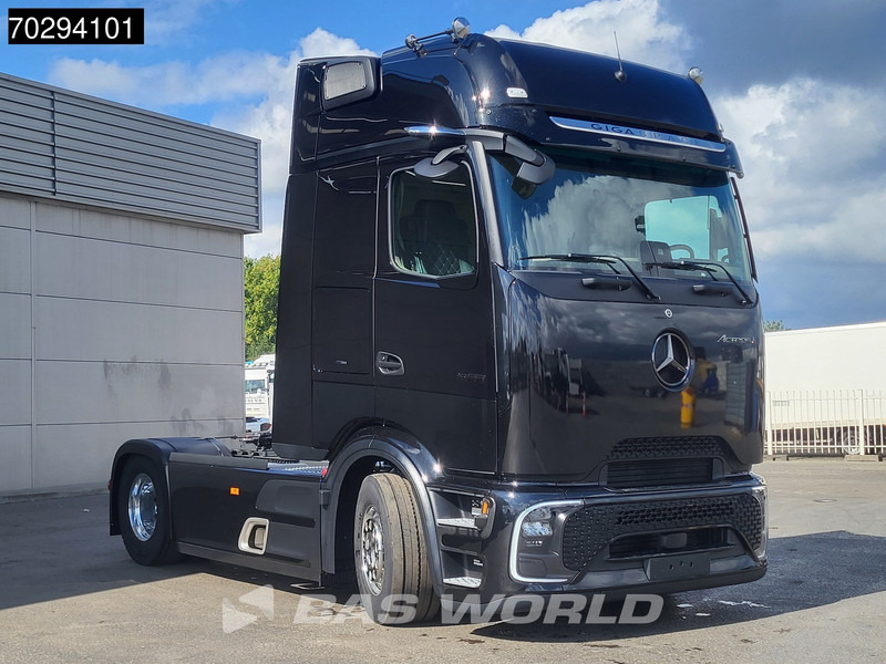 Mercedes-Benz Actros L 1863 4X2 NEW! Retarder Full-Air Leder Standklima 2x Tanks MirrorCam Navi PPC Alcoa's LED Euro 6 - Тягач: фото 3 Mercedes-Benz Actros L 1863 4X2 NEW! Retarder Full-Air Leder Standklima 2x Tanks MirrorCam Navi PPC Alcoa's LED Euro 6 - Тягач: фото 3