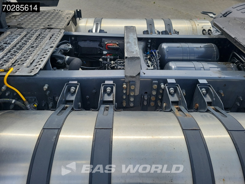 Тягач Scania R410 4X2 LNG! Retarder 2x Tanks Full-Air ACC Euro 6: фото 13