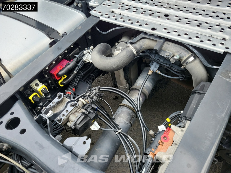 Тягач Scania R450 4X2 Retarder Standklima Navi ACC Euro 6: фото 15
