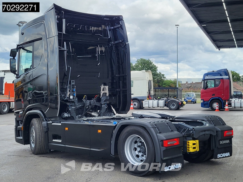 Scania S500 4X2 NEW! Full-Air Retarder Leder 2x Tanks ACC Standklima - Тягач: фото 2 Scania S500 4X2 NEW! Full-Air Retarder Leder 2x Tanks ACC Standklima - Тягач: фото 2