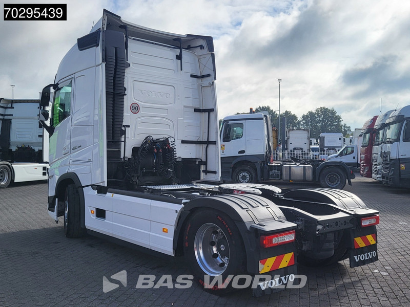 Volvo FH 460 4X2 I-ParkCool 2xTanks Navi LED ACC Euro 6 - Тягач: фото 2 Volvo FH 460 4X2 I-ParkCool 2xTanks Navi LED ACC Euro 6 - Тягач: фото 2