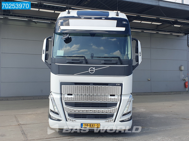 Volvo FH 460 6X2 NL-Truck VEB+ XL 2x Tanks ACC Navi LED - Тягач: фото 5 Volvo FH 460 6X2 NL-Truck VEB+ XL 2x Tanks ACC Navi LED - Тягач: фото 5