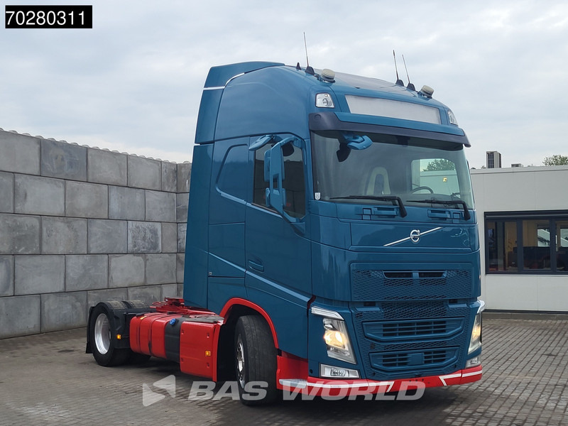 Volvo FH 500 4X2 XL Mega 2x Tanks VEB+ I-ParkCool Alcoa's - Тягач: фото 3 Volvo FH 500 4X2 XL Mega 2x Tanks VEB+ I-ParkCool Alcoa's - Тягач: фото 3