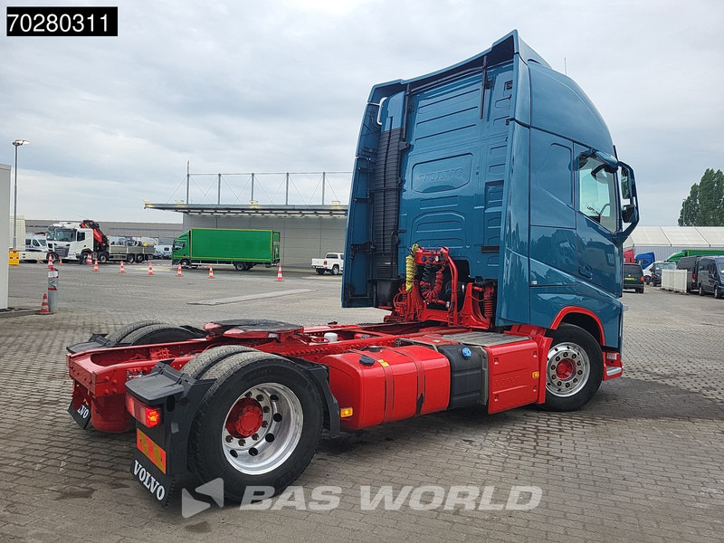Volvo FH 500 4X2 XL Mega 2x Tanks VEB+ I-ParkCool Alcoa's - Тягач: фото 5 Volvo FH 500 4X2 XL Mega 2x Tanks VEB+ I-ParkCool Alcoa's - Тягач: фото 5