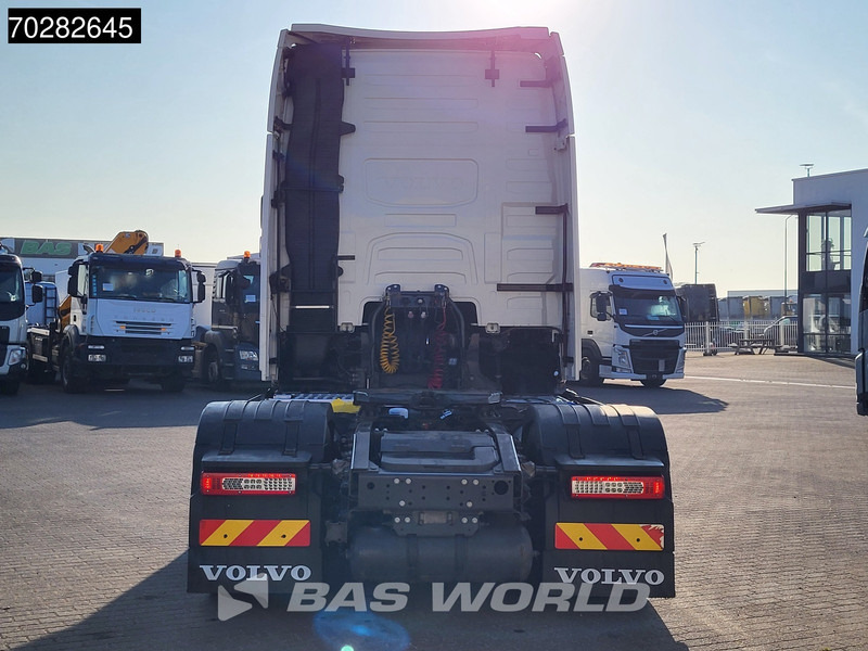 Volvo FH 500 4X2 XL VEB+ 2x Tanks I-ParkCool LED - Тягач: фото 3 Volvo FH 500 4X2 XL VEB+ 2x Tanks I-ParkCool LED - Тягач: фото 3