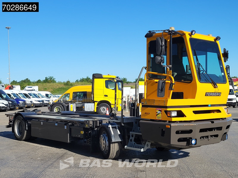 Вантажівка Terberg BC182 4X2 Low hours! Big-Axle Full-Air Drumbrakes Euro 3: фото 7