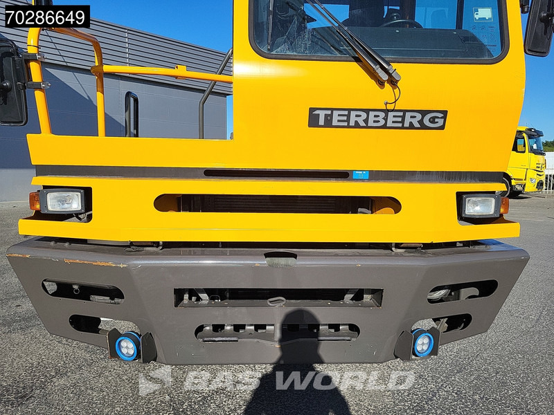 Вантажівка Terberg BC182 4X2 Low hours! Big-Axle Full-Air Drumbrakes Euro 3: фото 11