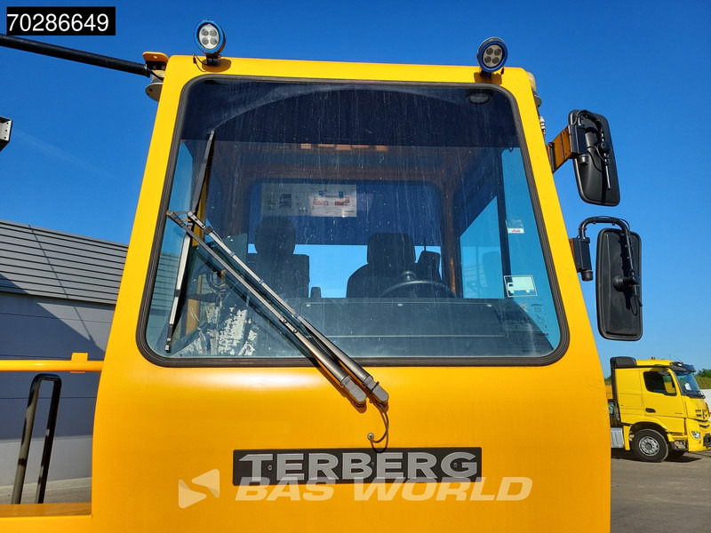 Вантажівка Terberg BC182 4X2 Low hours! Big-Axle Full-Air Drumbrakes Euro 3: фото 10