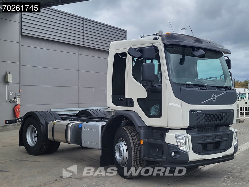 Volvo FE 320 4X2 NEW 18t chassis PTO Preparation Automatic Euro 6 - Вантажівка шасі: фото 3 Volvo FE 320 4X2 NEW 18t chassis PTO Preparation Automatic Euro 6 - Вантажівка шасі: фото 3