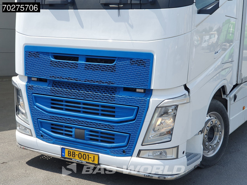 Volvo FH 500 6X2 35.879km's! Mobile Clinic BDF Boxes VEB+ Euro 6 - Контейнеровоз/ Змінний кузов вантажівка: фото 3 Volvo FH 500 6X2 35.879km's! Mobile Clinic BDF Boxes VEB+ Euro 6 - Контейнеровоз/ Змінний кузов вантажівка: фото 3