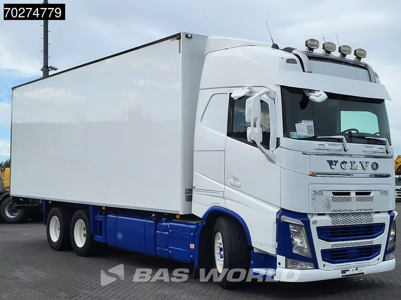 Volvo FH 540 6X2 Thermo-king cooler Lift-Axle Automatic Navi ACC Euro 6 - Рефрижератор вантажівка: фото 3 Volvo FH 540 6X2 Thermo-king cooler Lift-Axle Automatic Navi ACC Euro 6 - Рефрижератор вантажівка: фото 3