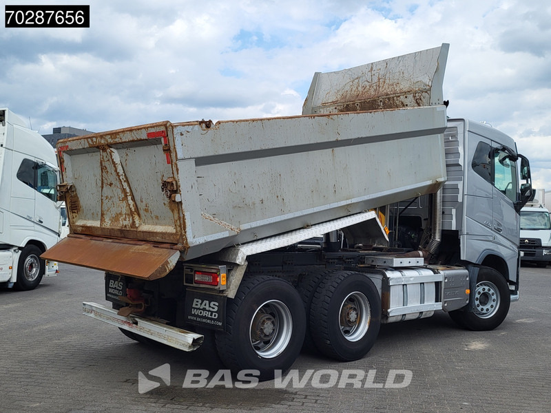Volvo FH16 650 FH16 6X4 12m3 tipper Big-Axle Automatic Xenon Euro 6 - Самоскид вантажівка: фото 5 Volvo FH16 650 FH16 6X4 12m3 tipper Big-Axle Automatic Xenon Euro 6 - Самоскид вантажівка: фото 5
