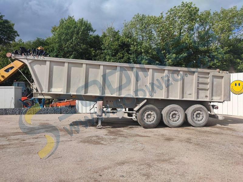 Benalu 3 ESSIEUX - Самоскид напівпричіп: фото 4 Benalu 3 ESSIEUX - Самоскид напівпричіп: фото 4