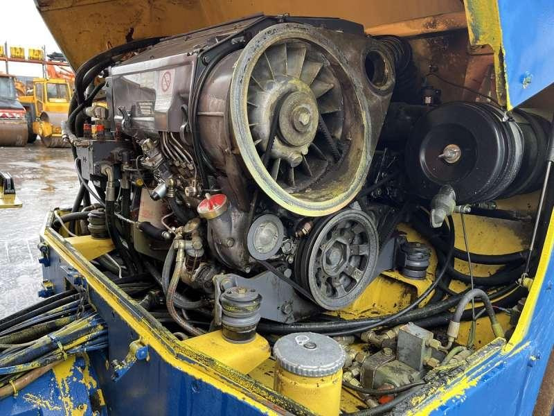 Дорожній каток Bomag BW164AD: фото 27