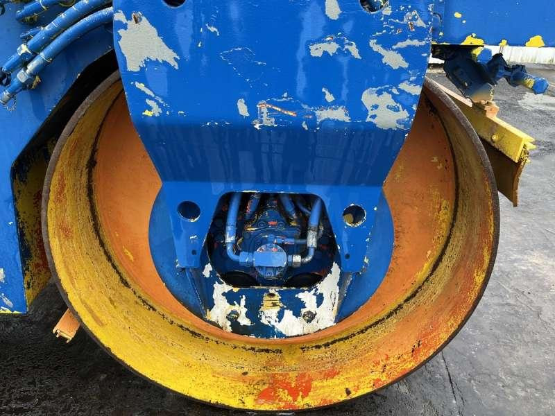 Дорожній каток Bomag BW164AD: фото 13