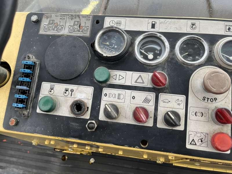 Дорожній каток Bomag BW164AD: фото 43