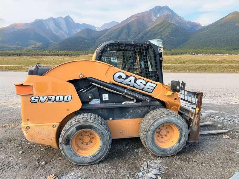 Case SV300 - Міні-навантажувач: фото 3 Case SV300 - Міні-навантажувач: фото 3