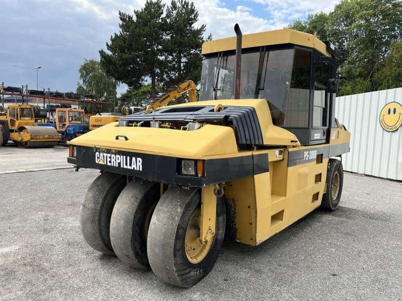 Caterpillar PS300B - Коток пневмоколісний: фото 2 Caterpillar PS300B - Коток пневмоколісний: фото 2