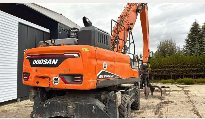 Doosan DX250WMH-7 - Колісний екскаватор: фото 4 Doosan DX250WMH-7 - Колісний екскаватор: фото 4