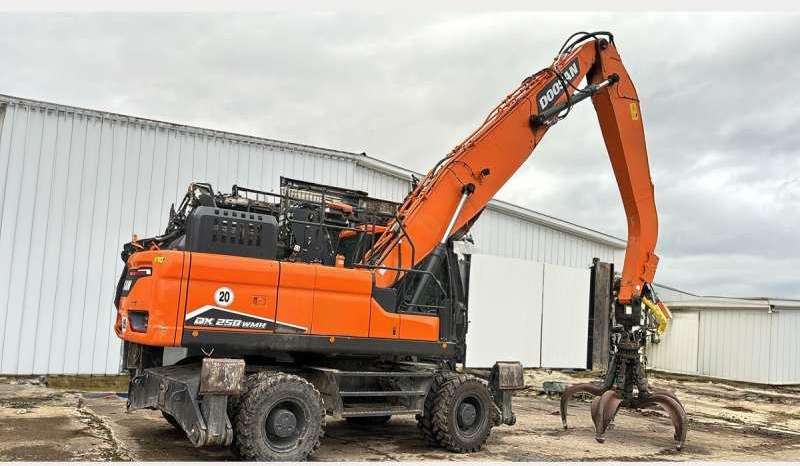 Doosan DX250WMH-7 - Колісний екскаватор: фото 1 Doosan DX250WMH-7 - Колісний екскаватор: фото 1