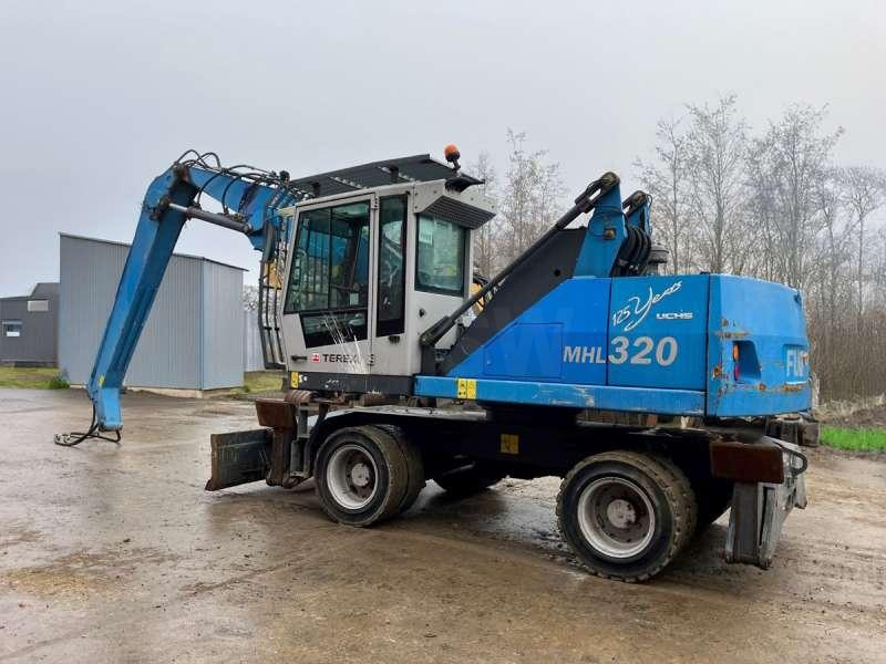 Fuchs MHL 320 - Перевантажувач: фото 4 Fuchs MHL 320 - Перевантажувач: фото 4