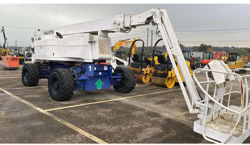 Haulotte HA41PX - Вертикальний щогловий підйомник: фото 2 Haulotte HA41PX - Вертикальний щогловий підйомник: фото 2