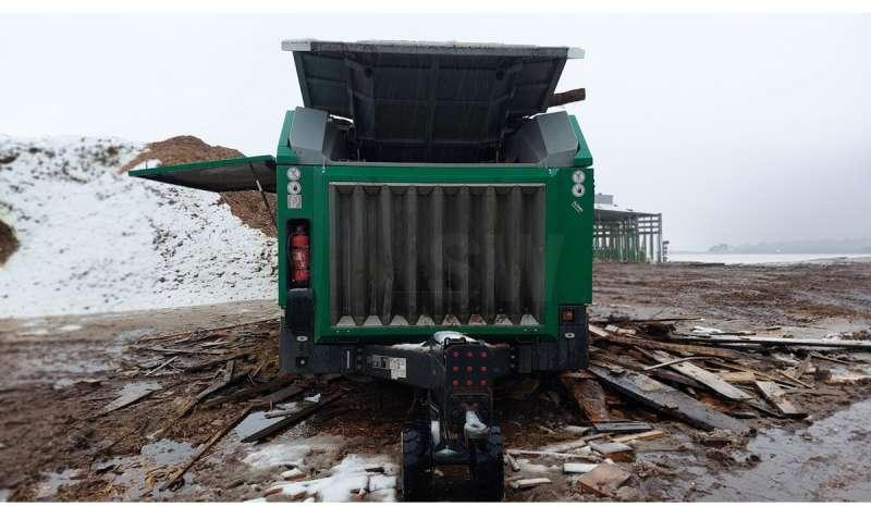 KOMPTECH A VEGETAUX AXTOR 6010 - Дробарка: фото 4 KOMPTECH A VEGETAUX AXTOR 6010 - Дробарка: фото 4