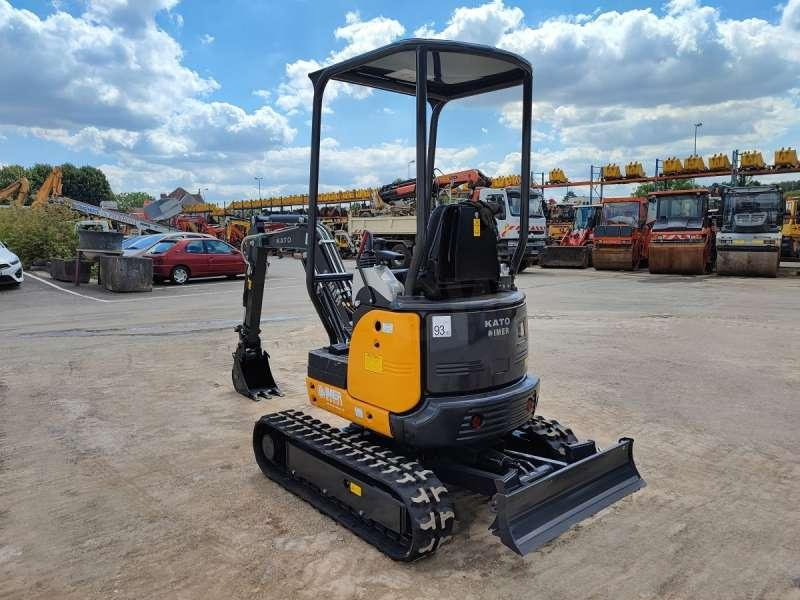 Kato VXE HD 17 - Міні-екскаватор: фото 5 Kato VXE HD 17 - Міні-екскаватор: фото 5