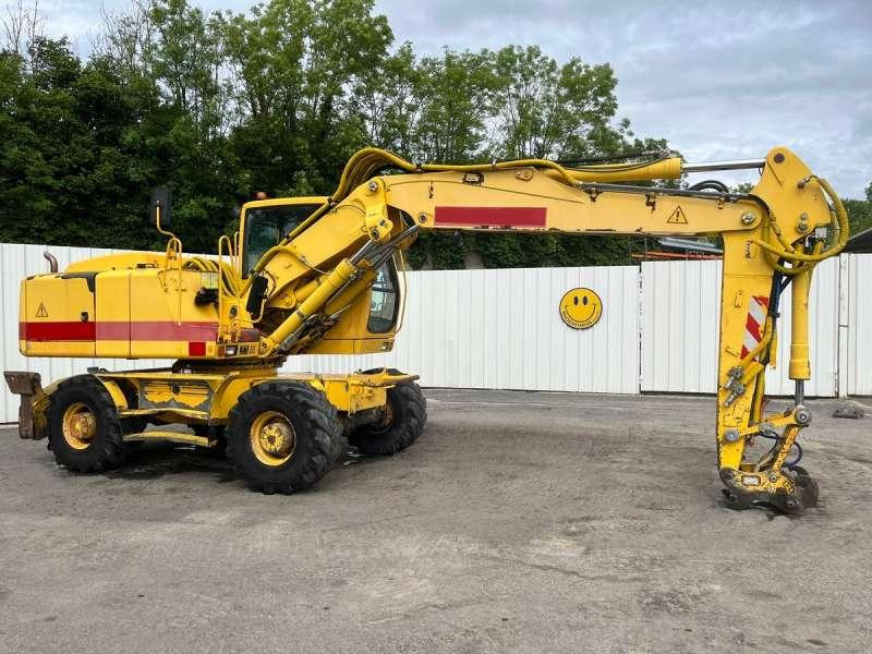 Liebherr A900 C LITRONIC - Колісний екскаватор: фото 1 Liebherr A900 C LITRONIC - Колісний екскаватор: фото 1