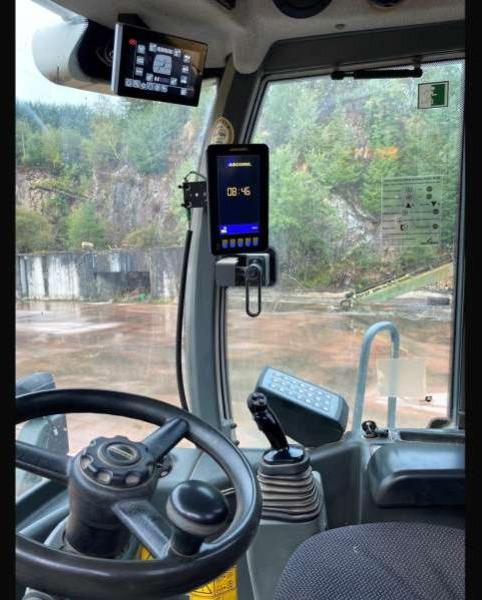 Liebherr L566 - Колісний навантажувач: фото 3 Liebherr L566 - Колісний навантажувач: фото 3