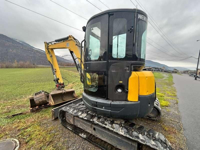 New Holland E50B SR - Міні-екскаватор: фото 5 New Holland E50B SR - Міні-екскаватор: фото 5