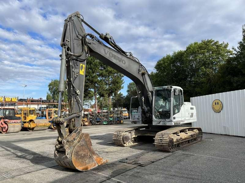 Volvo EC220DL - Гусеничний екскаватор: фото 2 Volvo EC220DL - Гусеничний екскаватор: фото 2