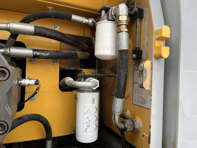 Гусеничний екскаватор Volvo EC220DL: фото 31