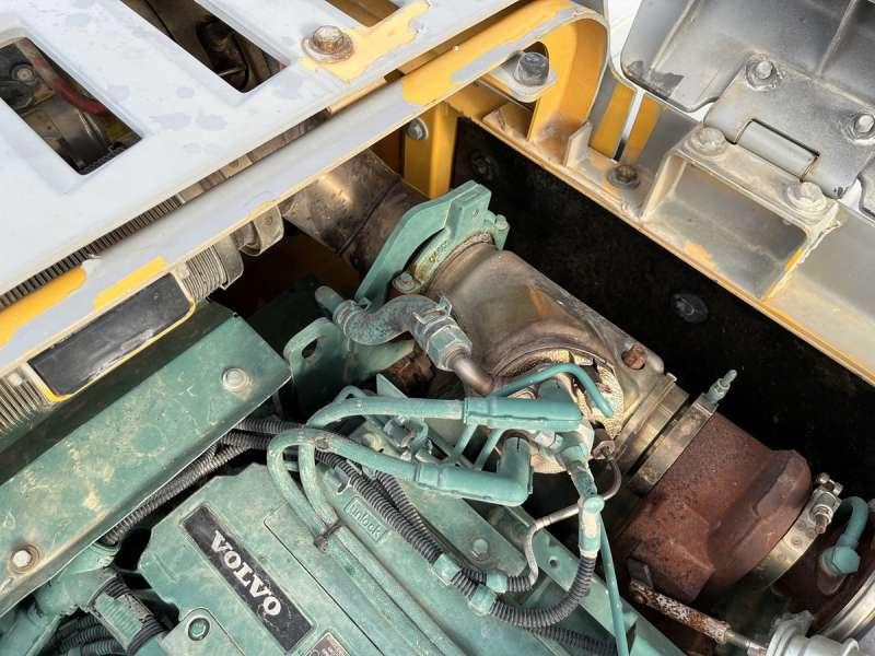 Гусеничний екскаватор Volvo EC220DL: фото 48