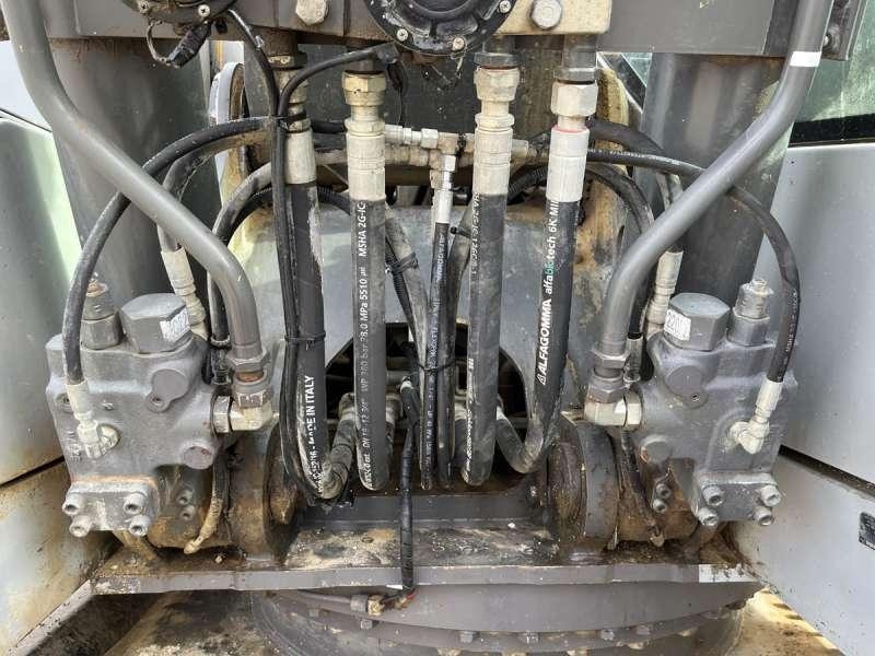 Гусеничний екскаватор Volvo EC220DL: фото 28