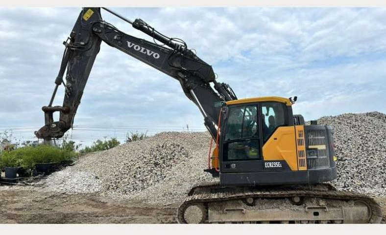 Volvo ECR235EL - Гусеничний екскаватор: фото 1 Volvo ECR235EL - Гусеничний екскаватор: фото 1