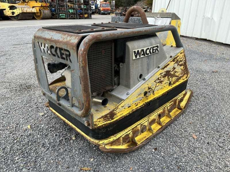 Wacker Plaques Vibrantes DPU7060SC - Віброплита: фото 4 Wacker Plaques Vibrantes DPU7060SC - Віброплита: фото 4