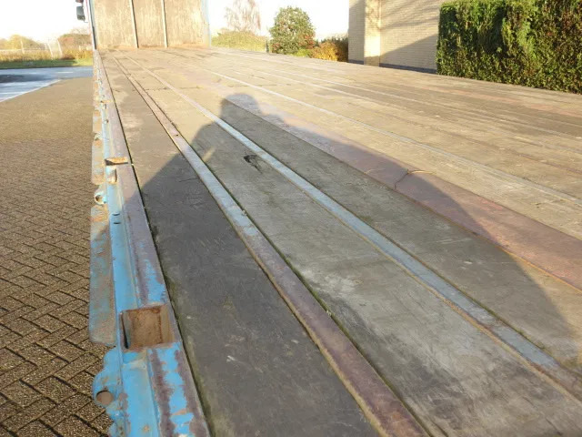 H&W 3asser met rongpotten,1X LIFTAXEL,1X STEERING AXEL - Бортовий напівпричіп/ Платформа: фото 3 H&W 3asser met rongpotten,1X LIFTAXEL,1X STEERING AXEL - Бортовий напівпричіп/ Платформа: фото 3