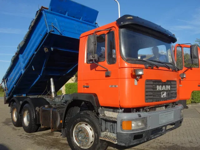 MAN 27.402 MEILLER 6X4 KIPPER - Самоскид вантажівка: фото 2 MAN 27.402 MEILLER 6X4 KIPPER - Самоскид вантажівка: фото 2