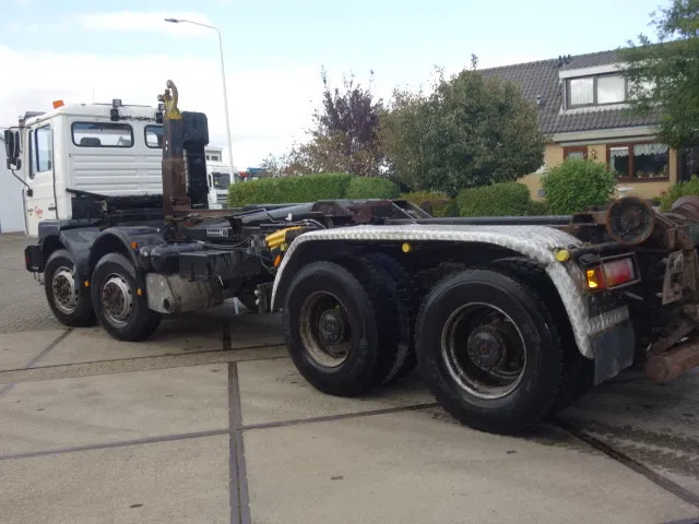MAN 35-364 8X4 - Гаковий мультиліфт вантажівка: фото 2 MAN 35-364 8X4 - Гаковий мультиліфт вантажівка: фото 2