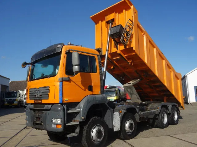 MAN TGA 41-440 8X6 MANUAL GEARBOX 22M3 MEILLER TIPPER - Самоскид вантажівка: фото 1 MAN TGA 41-440 8X6 MANUAL GEARBOX 22M3 MEILLER TIPPER - Самоскид вантажівка: фото 1