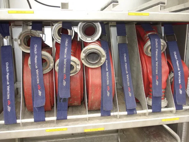 MAN TGM 15.250 FIRE TRUCK,2000 LITER TANK, FOAM TANK, AIRCO,WITH EQUIPMENT - Пожежна машина: фото 4 MAN TGM 15.250 FIRE TRUCK,2000 LITER TANK, FOAM TANK, AIRCO,WITH EQUIPMENT - Пожежна машина: фото 4