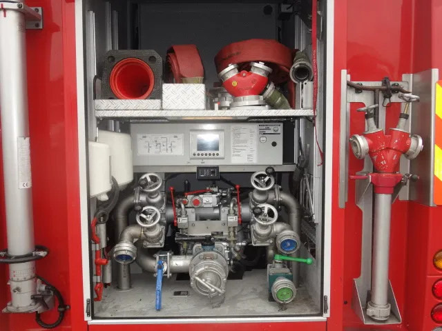 Пожежна машина MAN TGM 15.290 15-280 BOMBEROS FIRE TRUCK, 3000 LITER PER MIN: фото 9