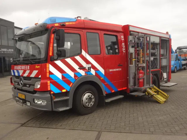 Пожежна машина Mercedes-Benz Atego 1426 ZIEGLER 2000 LITER EURO 5: фото 9