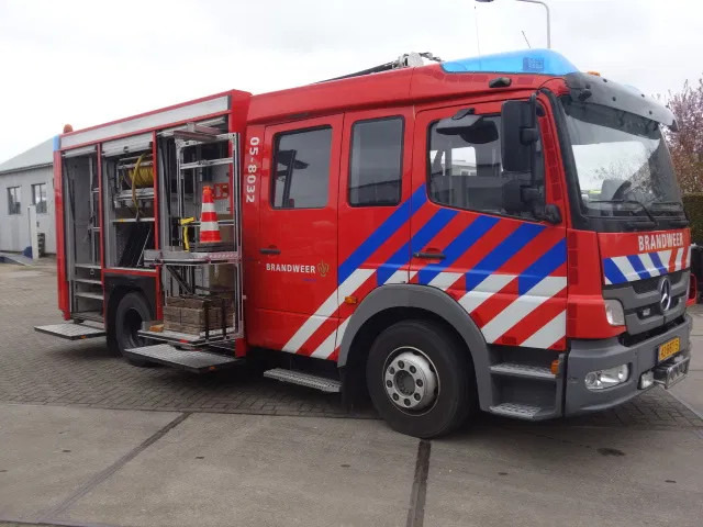 Пожежна машина Mercedes-Benz Atego 1426 ZIEGLER 2000 LITER EURO 5: фото 8