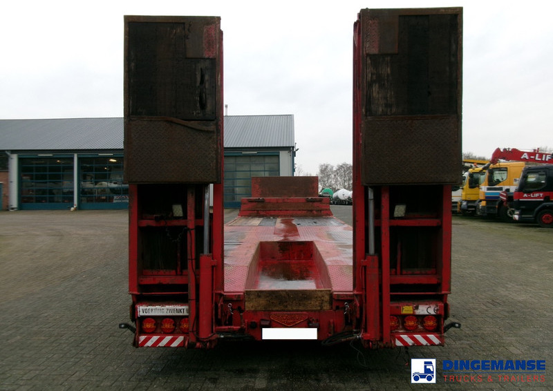 Broshuis 3-axle semi lowbed trailer 45t + ramps - DAMAGED - Низькорамна платформа напівпричіп: фото 5 Broshuis 3-axle semi lowbed trailer 45t + ramps - DAMAGED - Низькорамна платформа напівпричіп: фото 5
