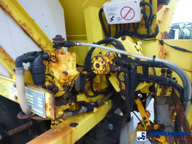 Снігоприбиральна машина DAF LF 55.220 4X2 RHD salt spreader / gritter: фото 16 Снігоприбиральна машина DAF LF 55.220 4X2 RHD salt spreader / gritter: фото 16