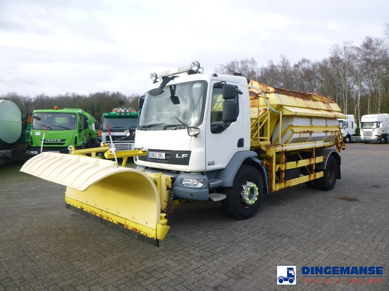 DAF LF 55.220 4X2 RHD salt spreader / gritter - Снігоприбиральна машина: фото 1 DAF LF 55.220 4X2 RHD salt spreader / gritter - Снігоприбиральна машина: фото 1