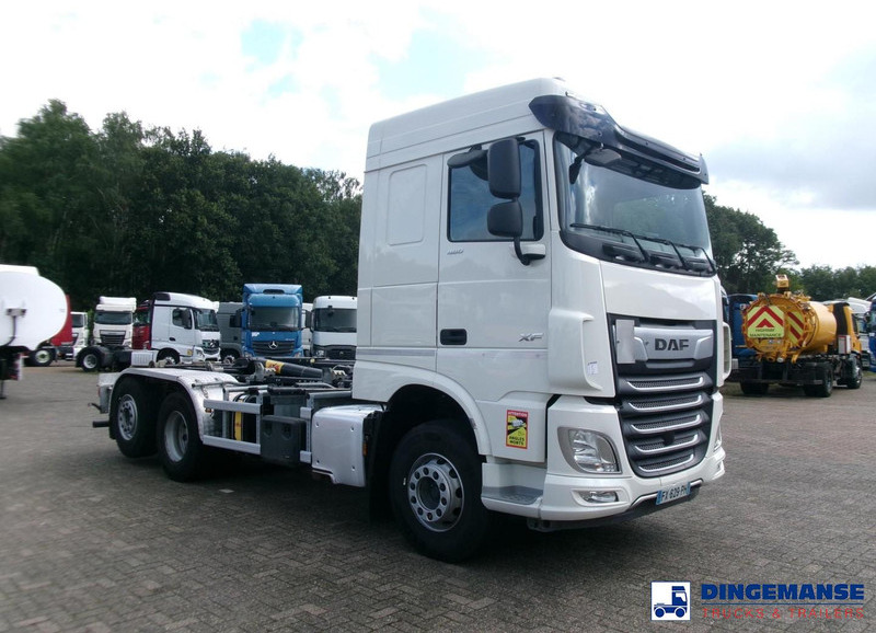 DAF XF 480 FAN 6x2 Hyva container hook 20 t - Гаковий мультиліфт вантажівка: фото 2 DAF XF 480 FAN 6x2 Hyva container hook 20 t - Гаковий мультиліфт вантажівка: фото 2